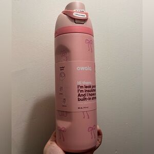 Owala Hello Kitty Pink Insulated Water Bottle 24oz Free Sip